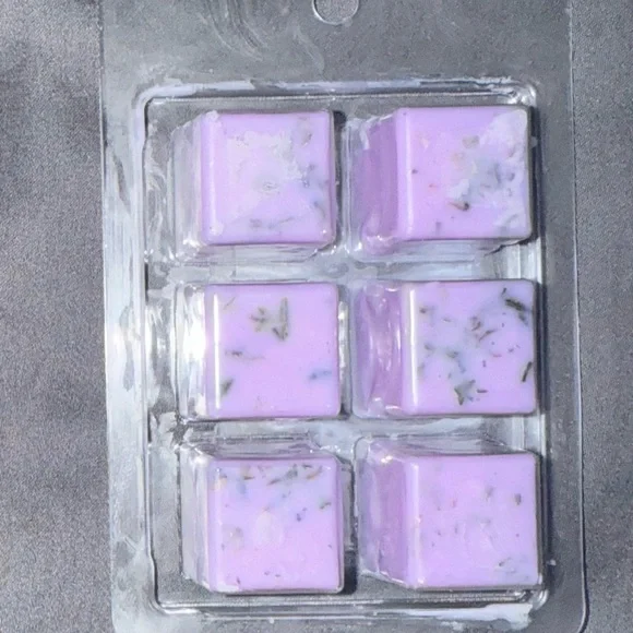 💜💜 BUY NOW 💜💜 Hand Crafted By Me All Natural Soy Lavender Wax Melts - Picture 2 of 3
